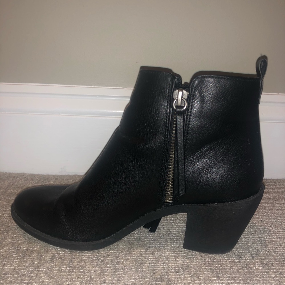 Black booties - Picture 2 of 4